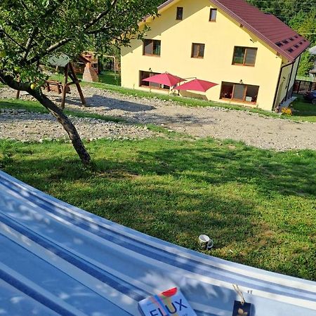 Hotel Viata La Tara Cerna Cerna  Zewnętrze zdjęcie
