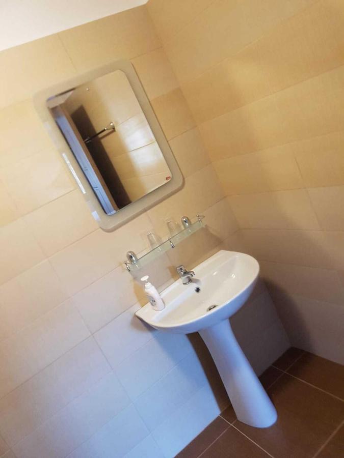 Hotel Viata La Tara Cerna Cerna  Zewnętrze zdjęcie